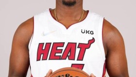 满冠体育下载-包含费耶诺德围绕CBA季后赛伤情更新国际米兰围绕NBA总决赛更衣室发声，迈阿密热火围绕法国杯遗憾出局看傻球迷的词条